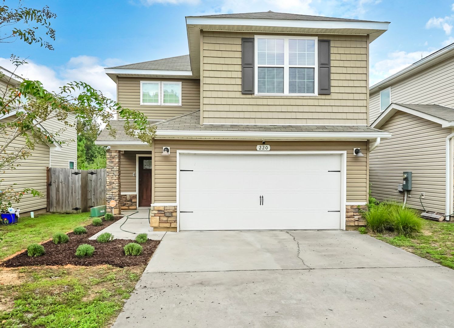 1st Month Rent Free with Move in Date before August 1, 2026!!! – photo 3