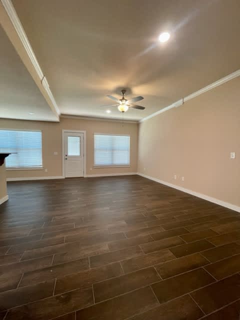 410 Rama St – photo 3