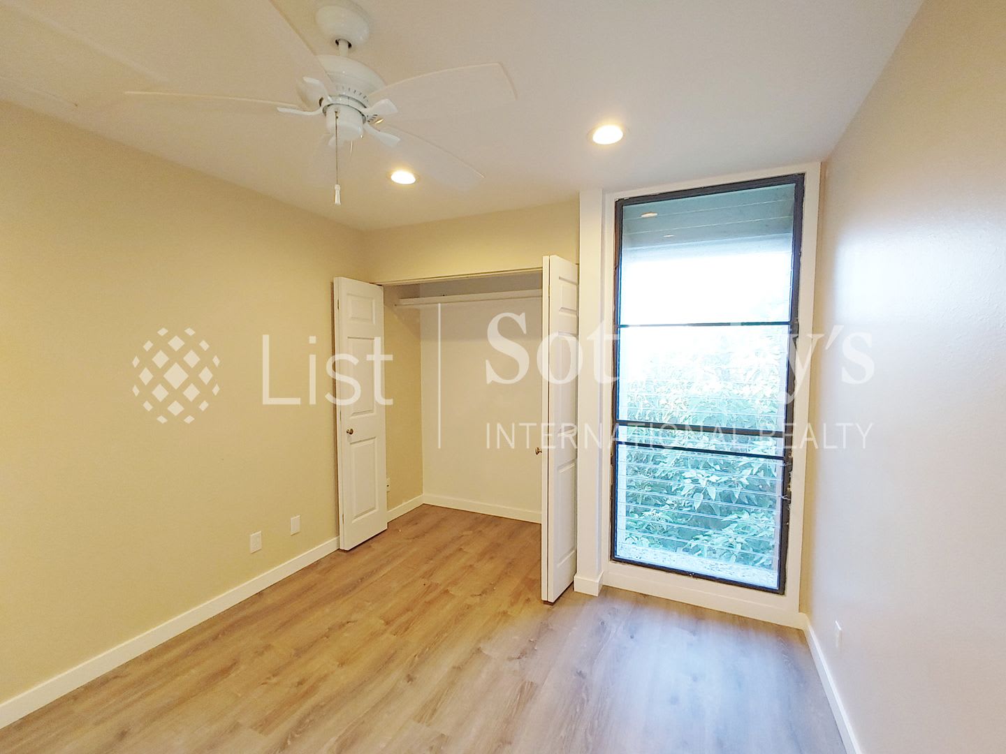 Gardenia Manor #416 – photo 2