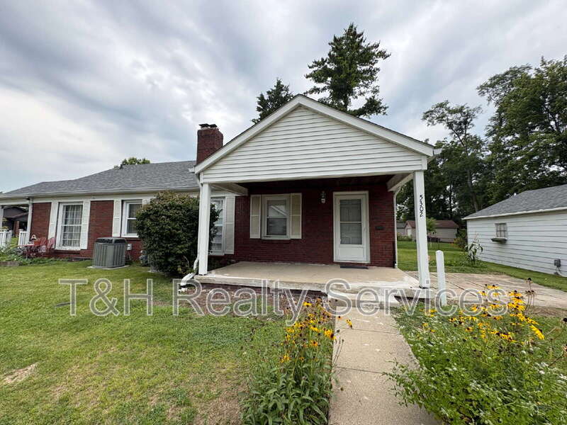 5302 East Saint Joseph Street – photo 1