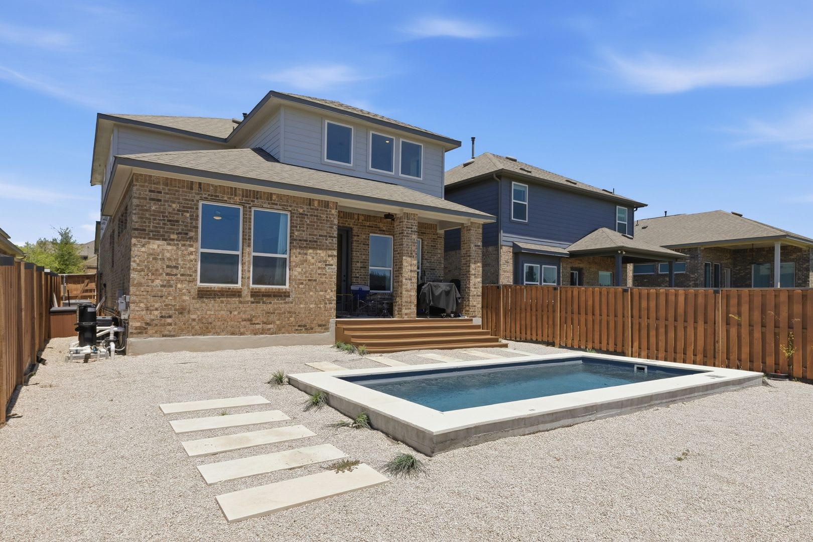 Your Backyard Oasis Awaits – photo 1