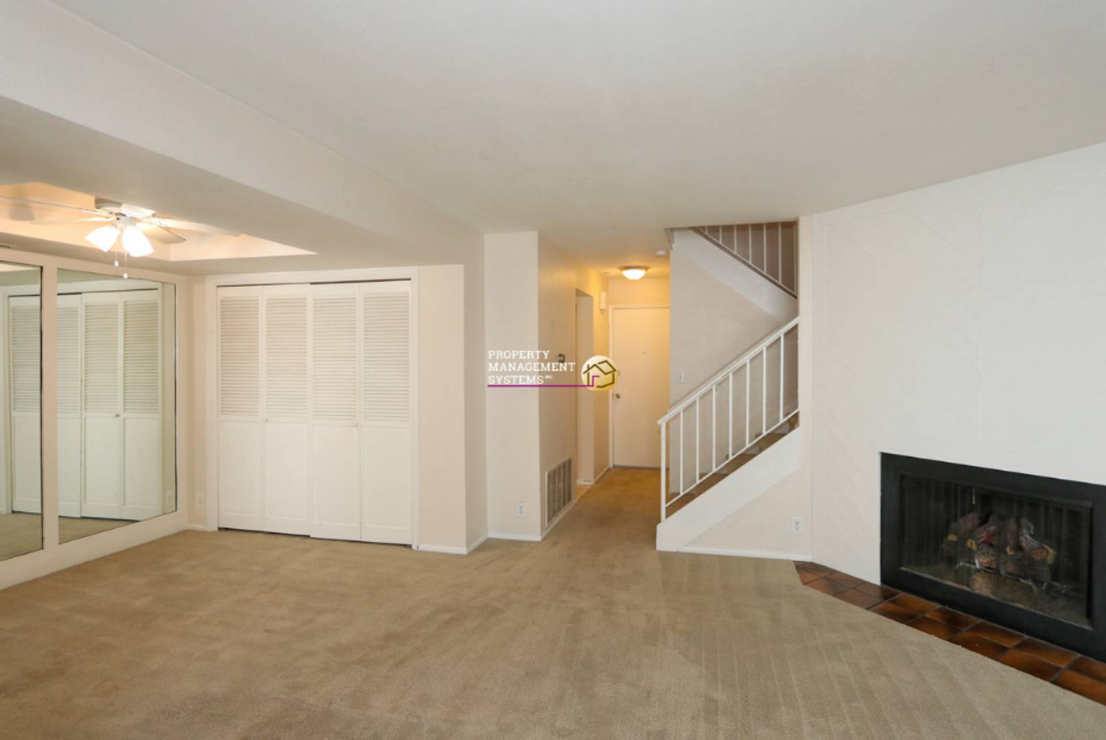 3 Bedroom Townhome in Millcreek – photo 1