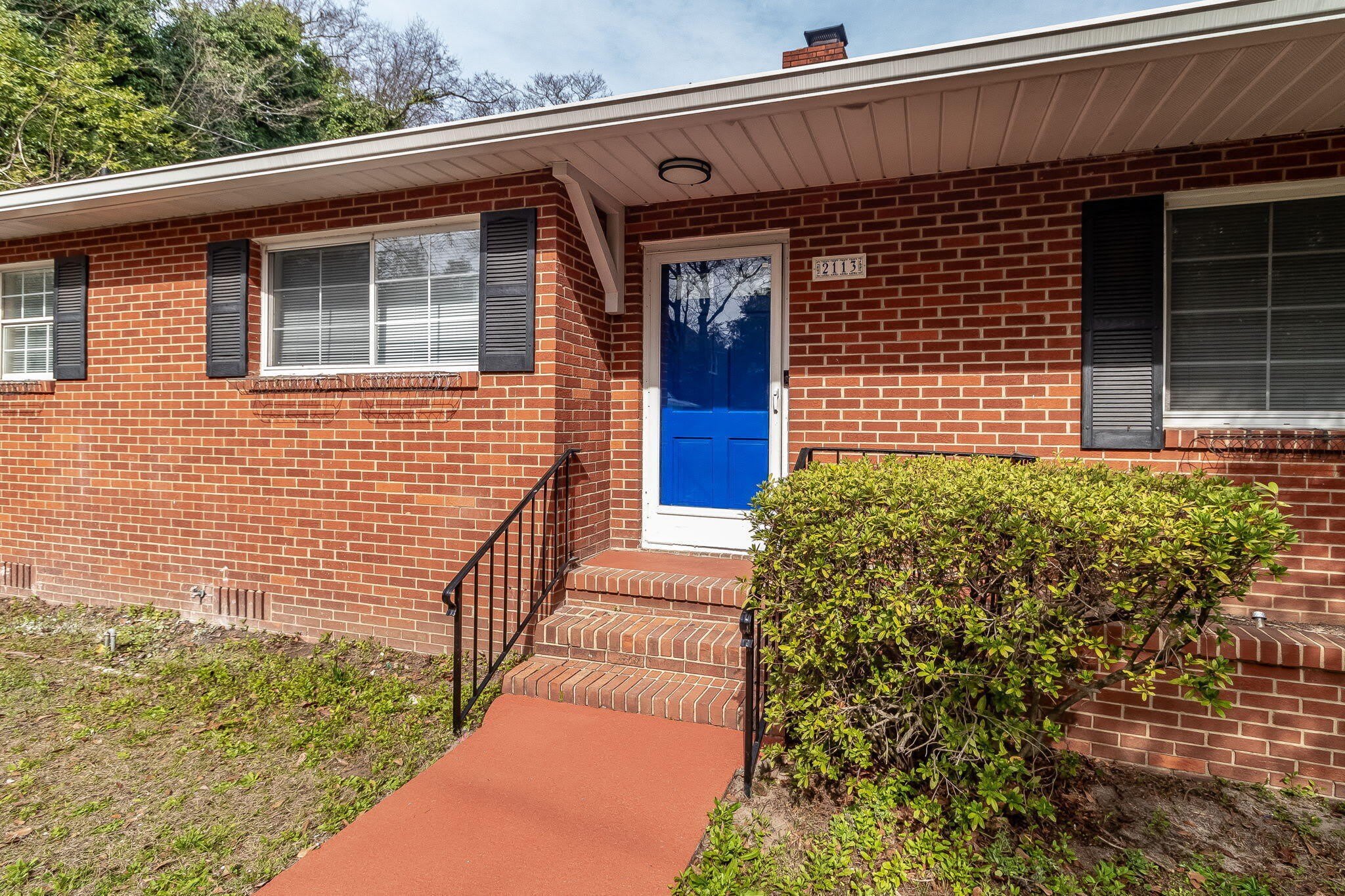 2113 Cresswell Drive – photo 2