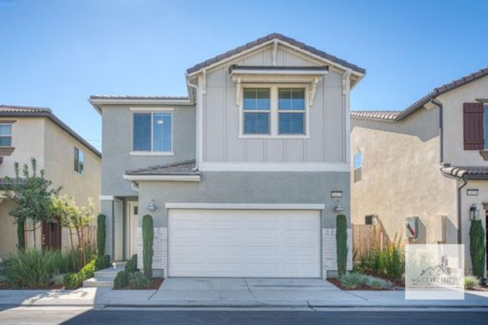 Stunning Granville Home in Copper River Canvas Gated Community! – photo 1