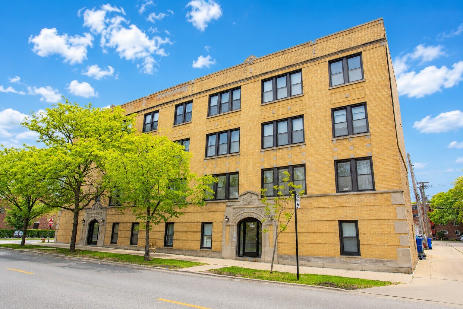 6150 N RAVENSWOOD Avenue – photo 1