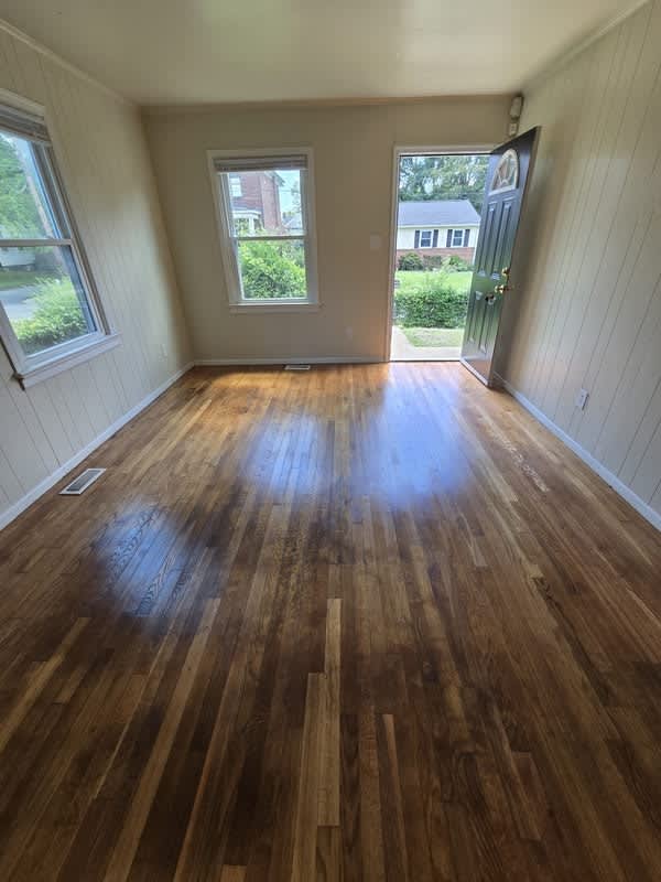 1210 Carlisle Ave – photo 3