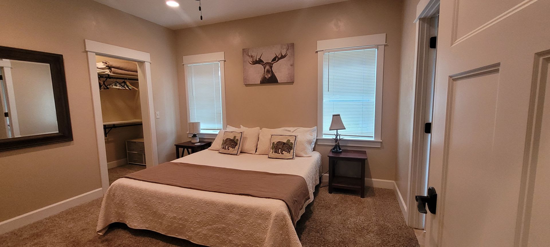 2 Bed 2 Bath Furnished Duplex – photo 4