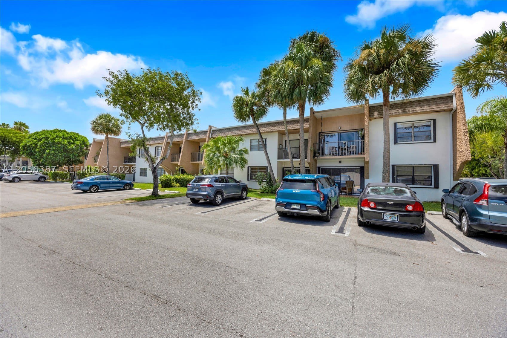 8261 SW 128 St – photo 3