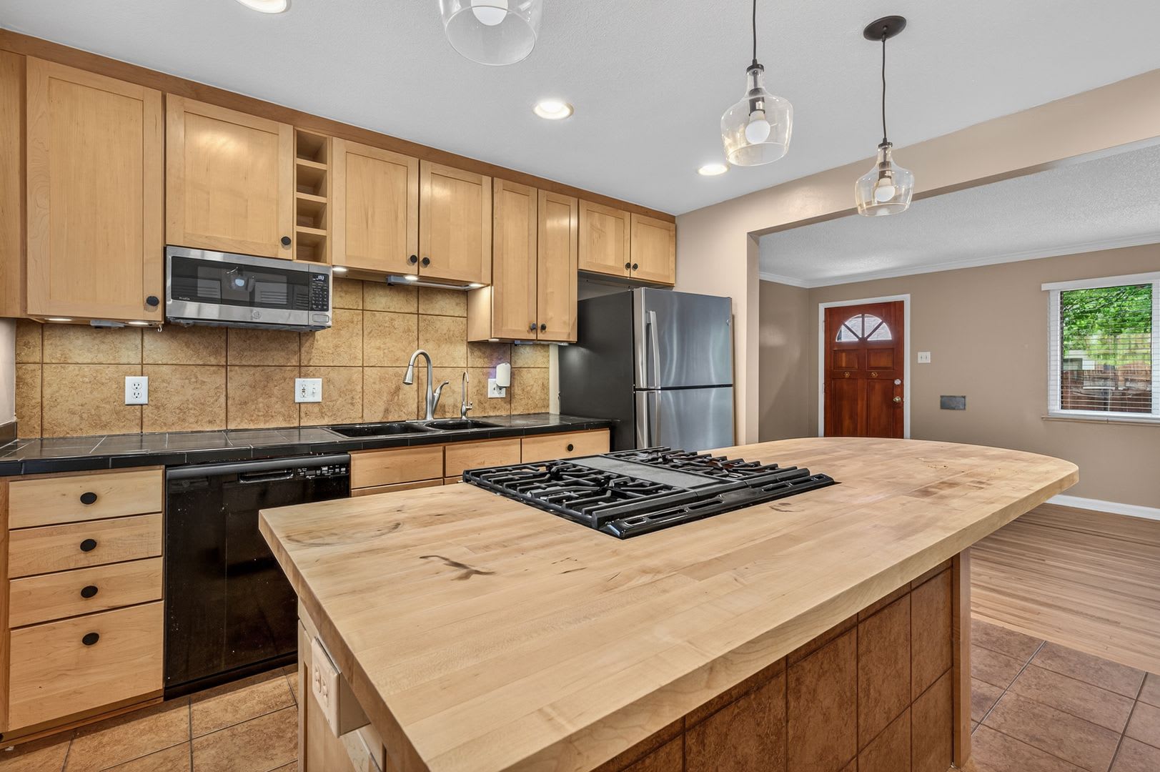Beautiful Cherry Creek Condo – photo 1