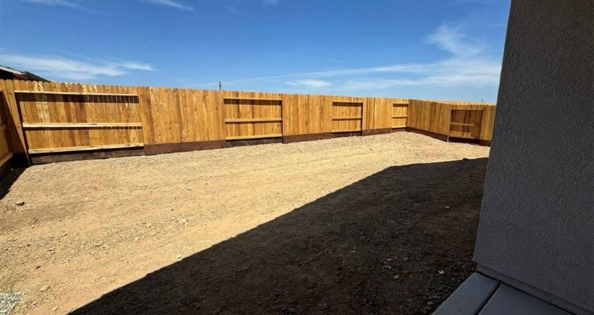 BRAND NEW (Solar) 4/2 w/Massive Backyard Roseville! *Please read entire ad for viewings!! – photo 4