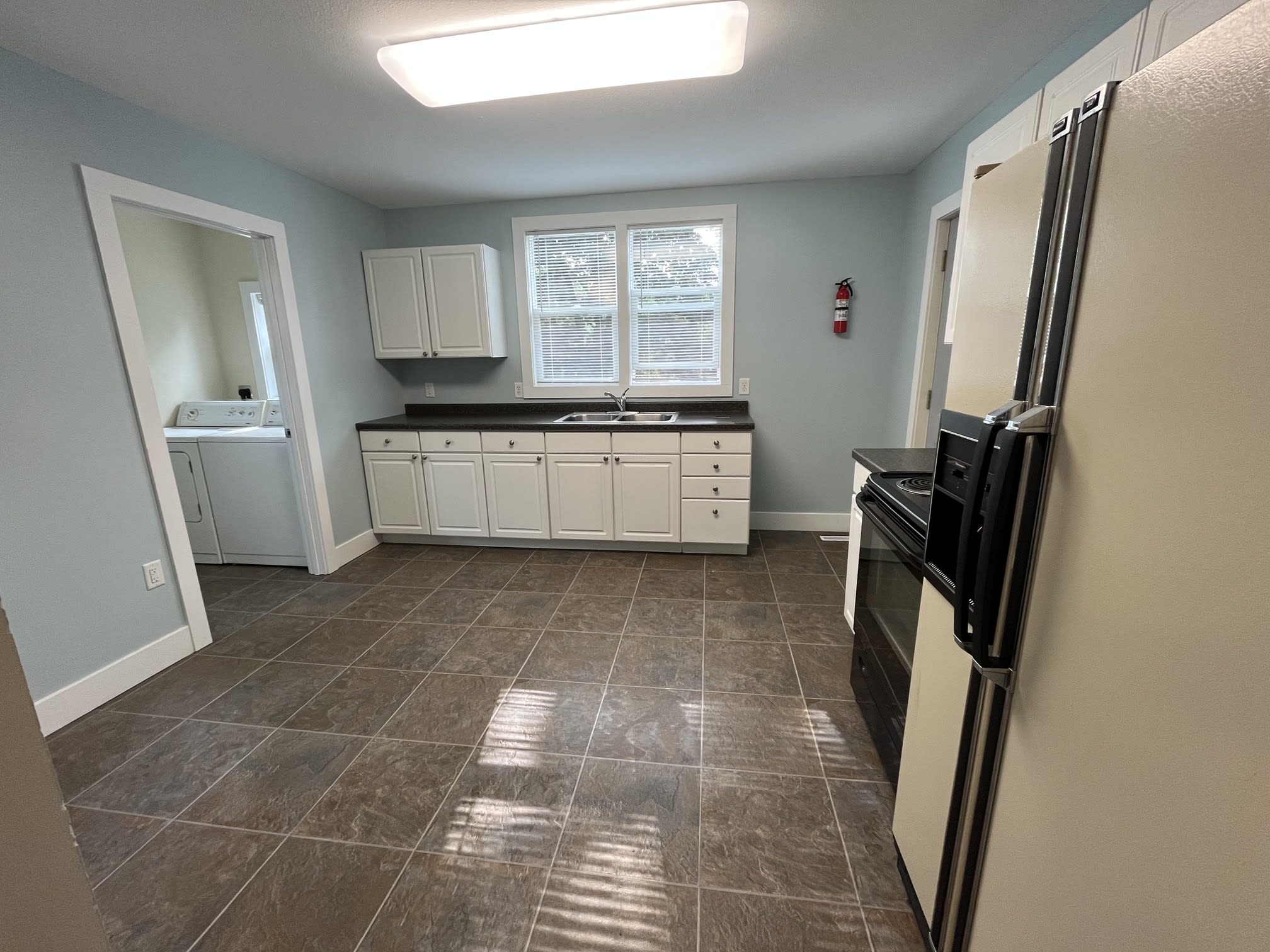 556 Franklin Street – photo 2