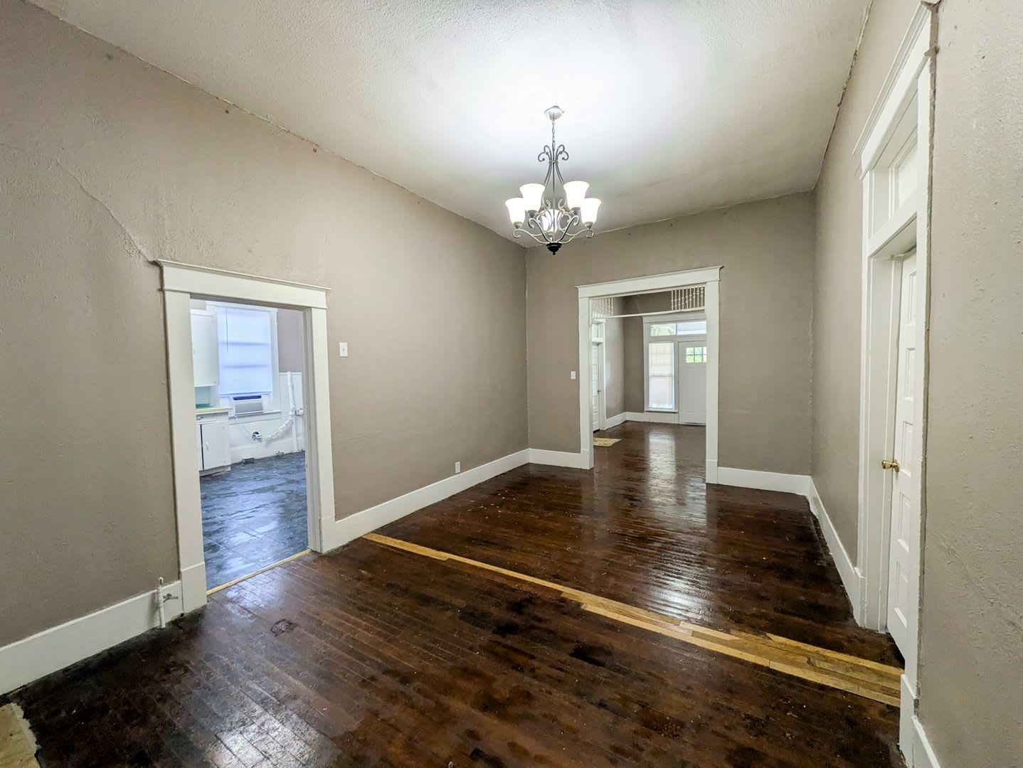1045 Long Ave., Beaumont, TX 77701 – photo 5