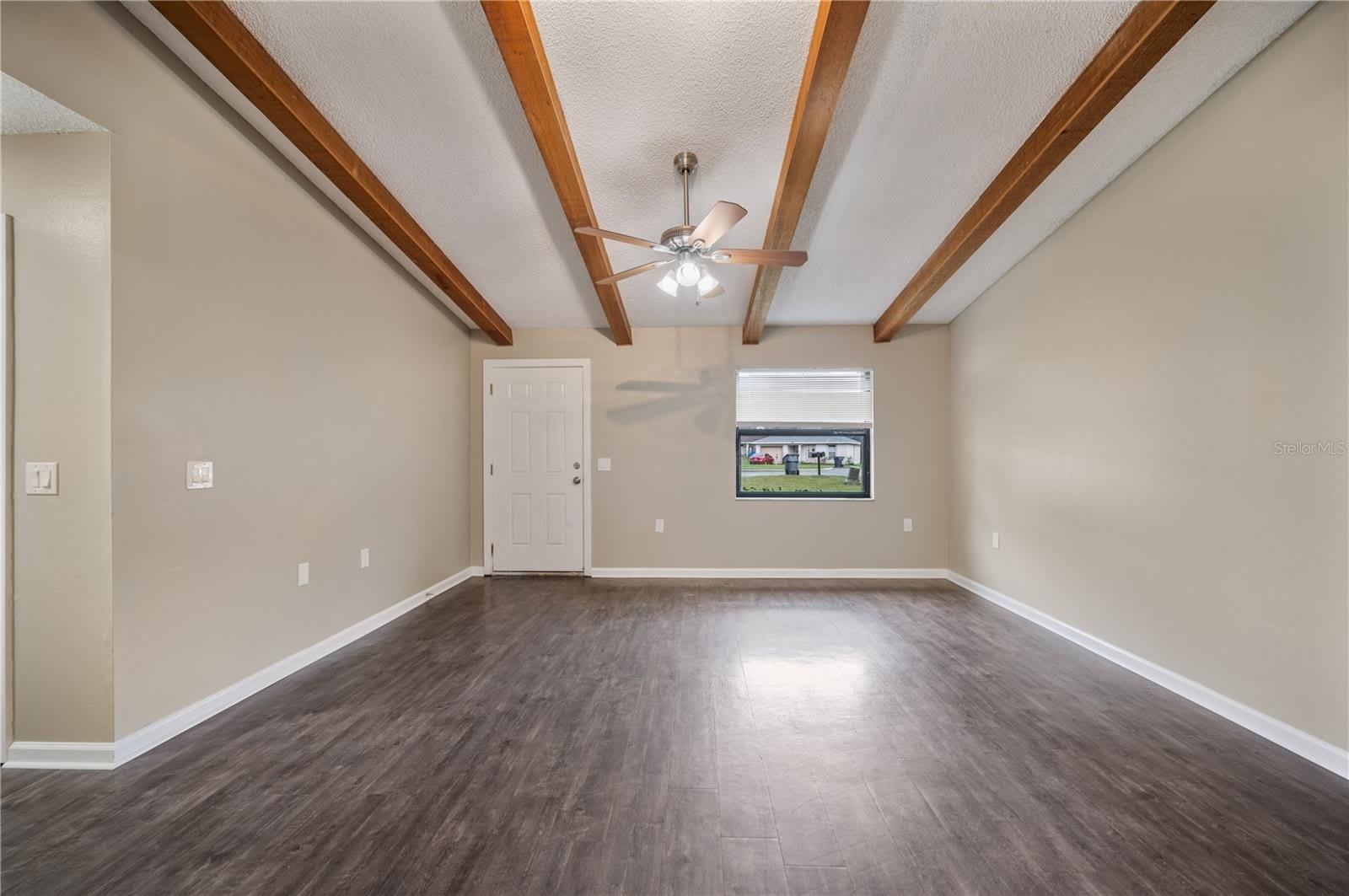 5513 KARAN Court – photo 4