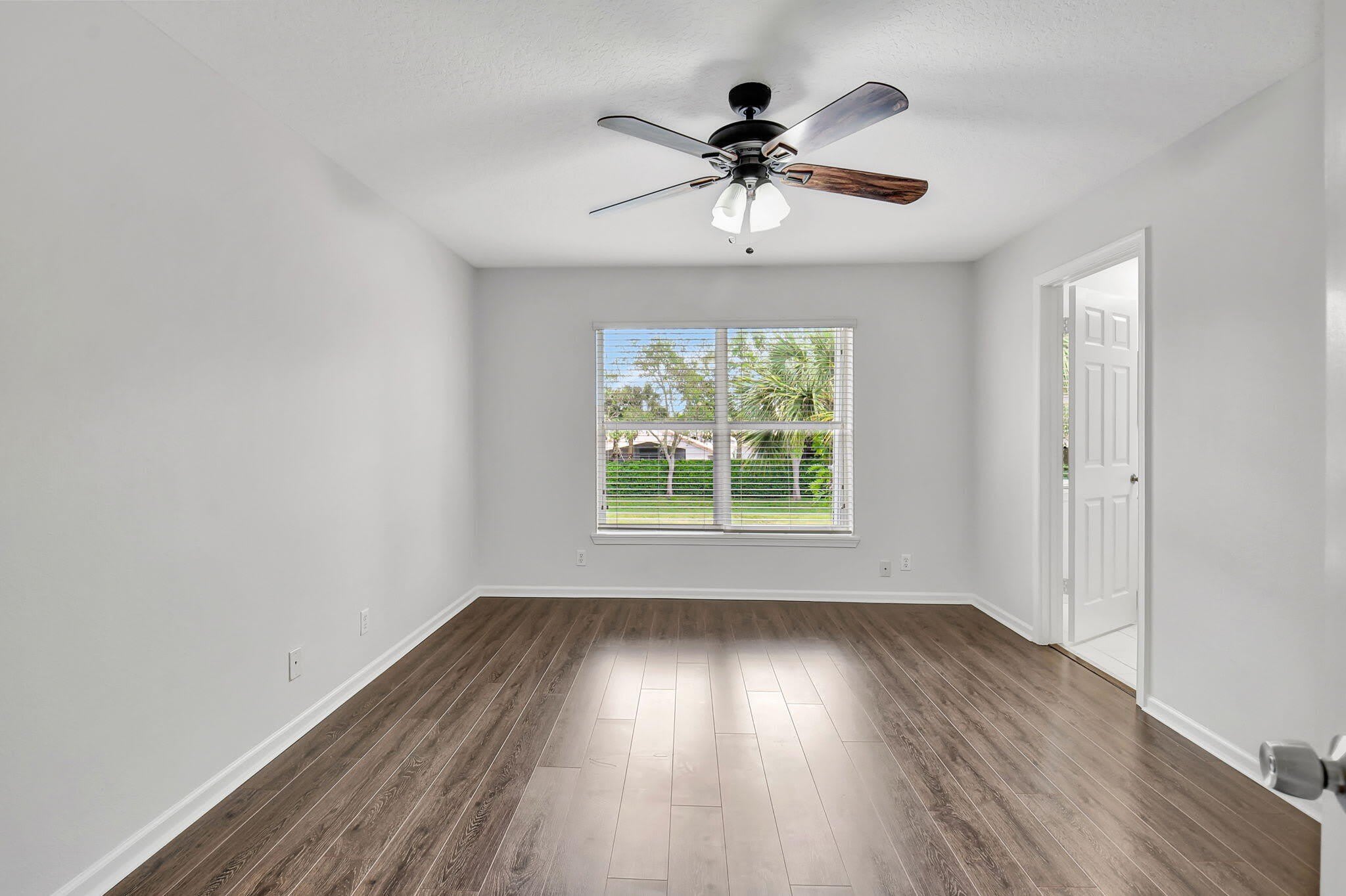 9917 PORTA LEONA Lane – photo 3