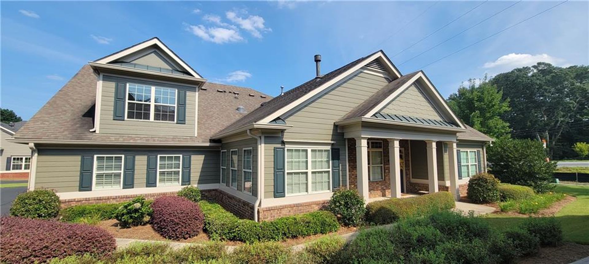Luxury Living in South Forsyth – photo 1