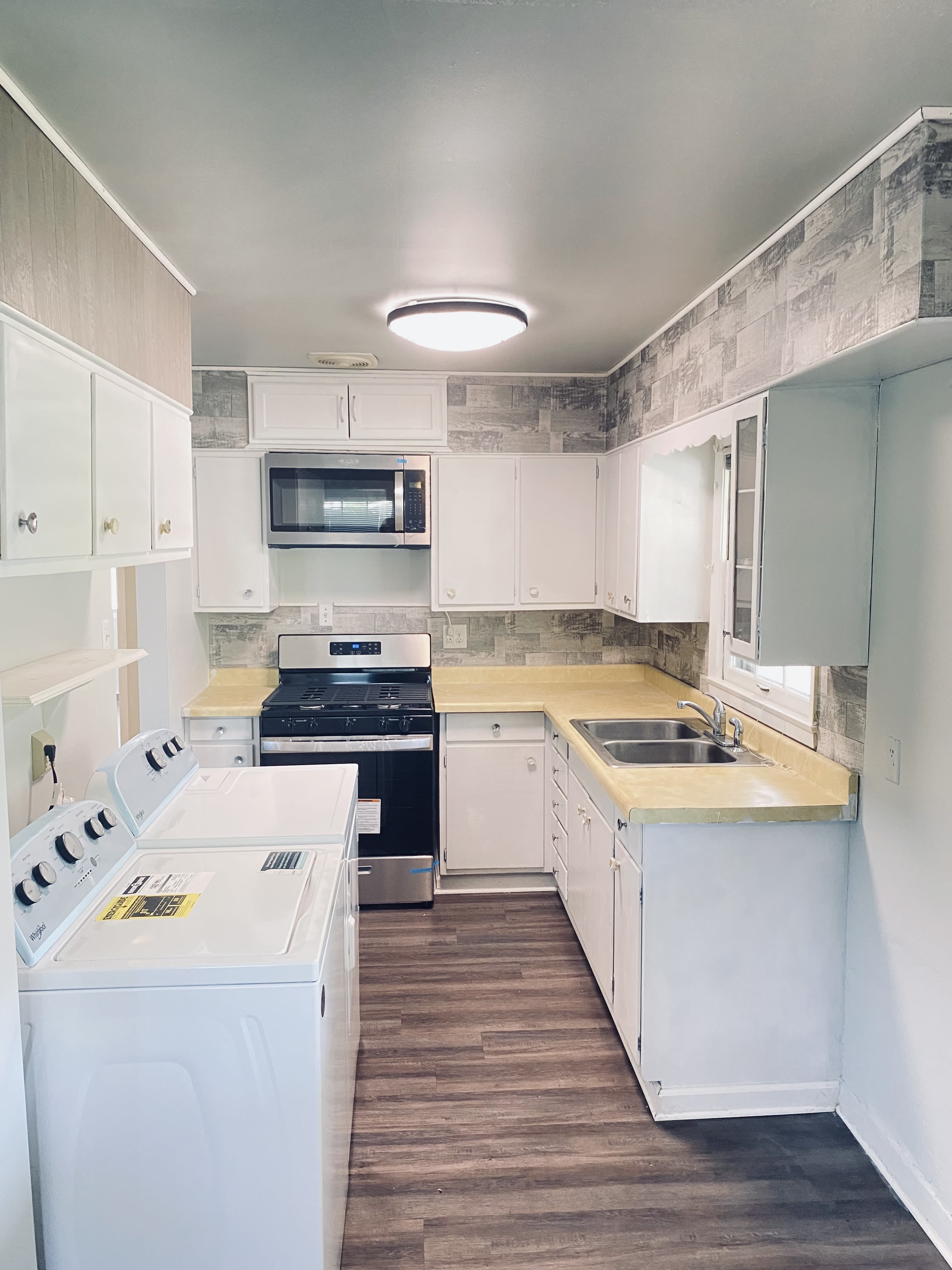 5024 Delaware Dr – photo 2