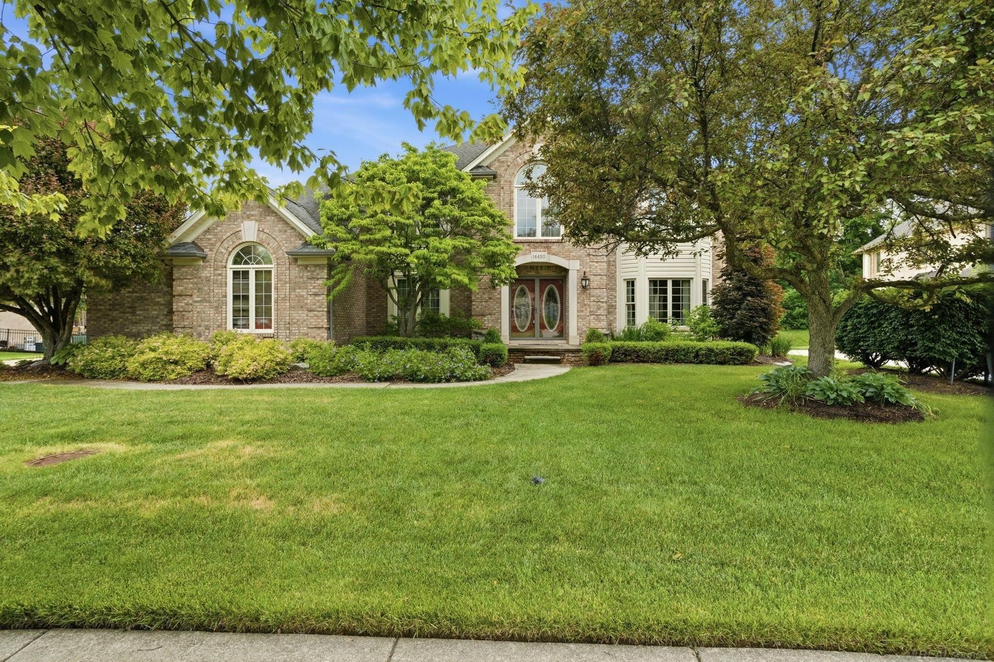 14450 Knightsbridge Drive – photo 1