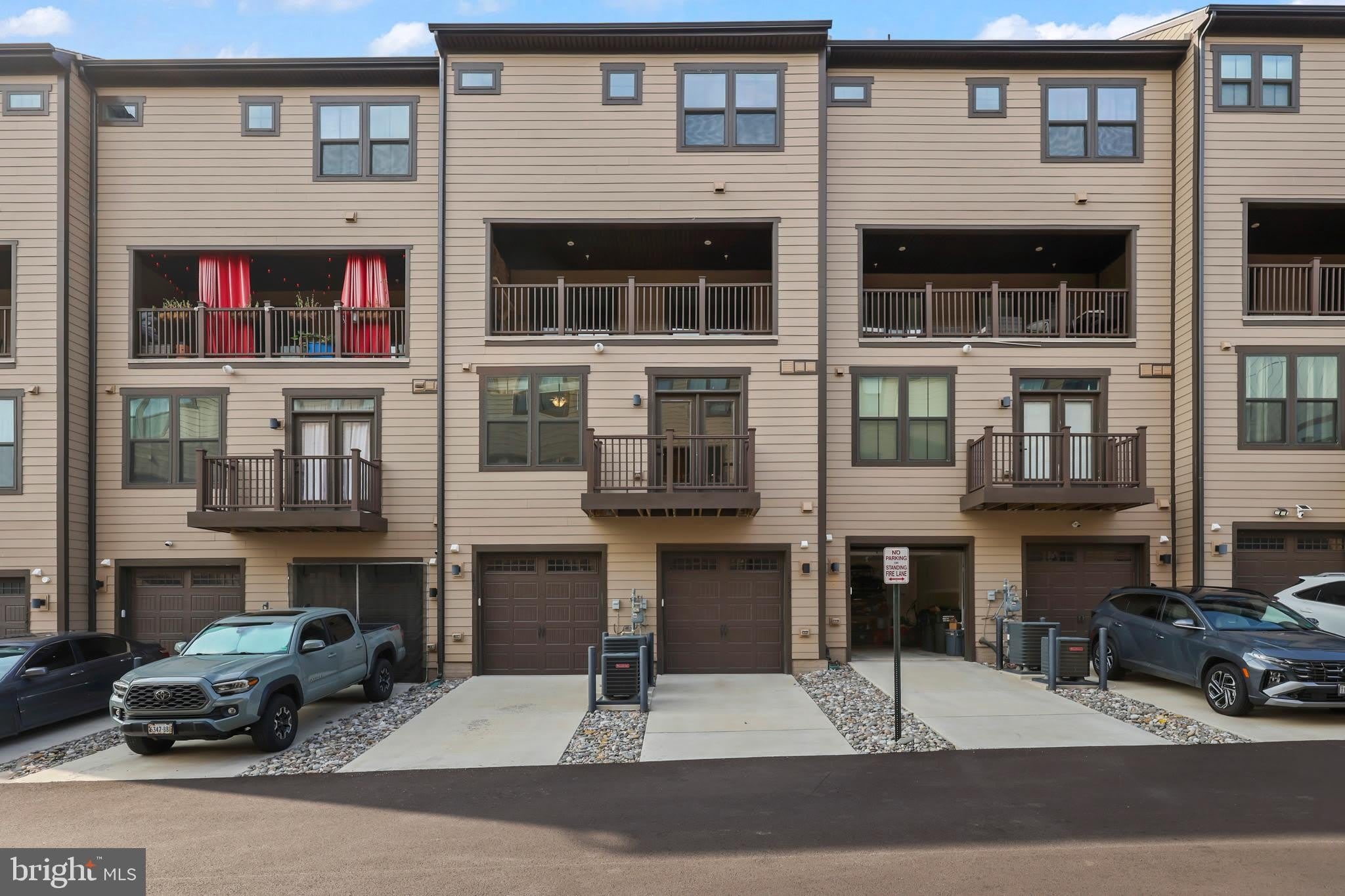 1733 DUNNINGTON Place – photo 2