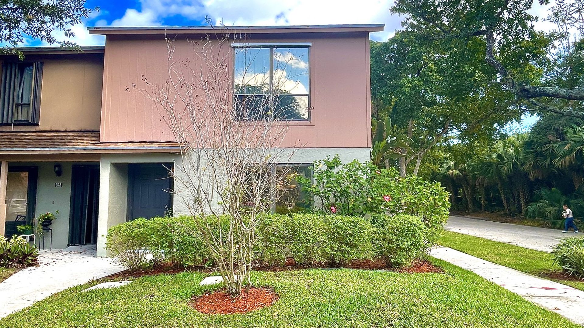 Spacious 2-Bedroom, 2.5-Bath Home with Elegant Hardwood & Tile Floors – photo 1
