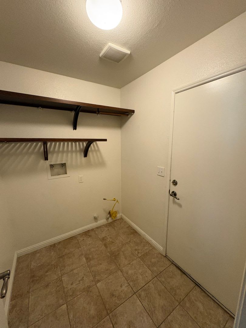 NE Visalia Home Available Now! – photo 5