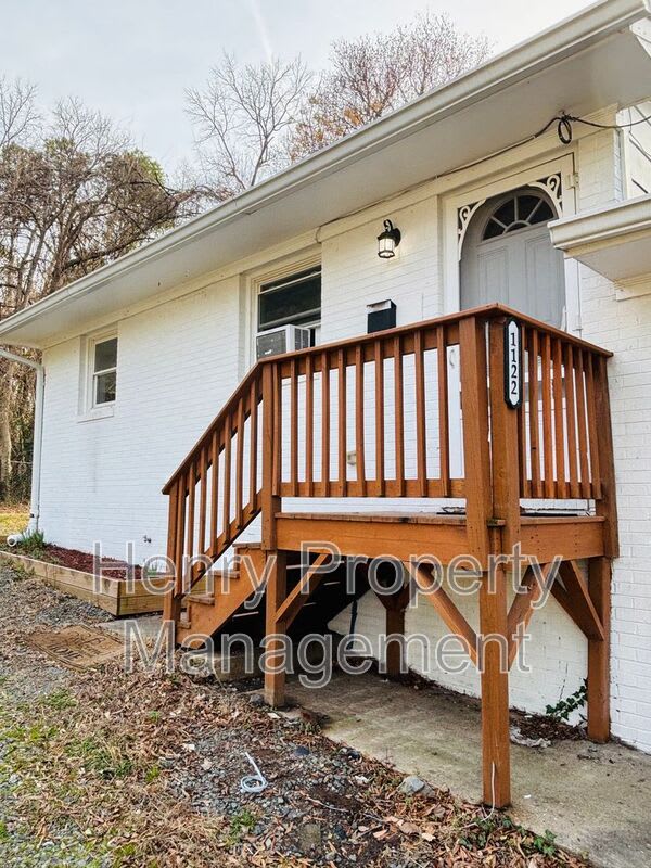 1122 Drew Street – photo 1