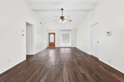 8408 Maine Drive – photo 2