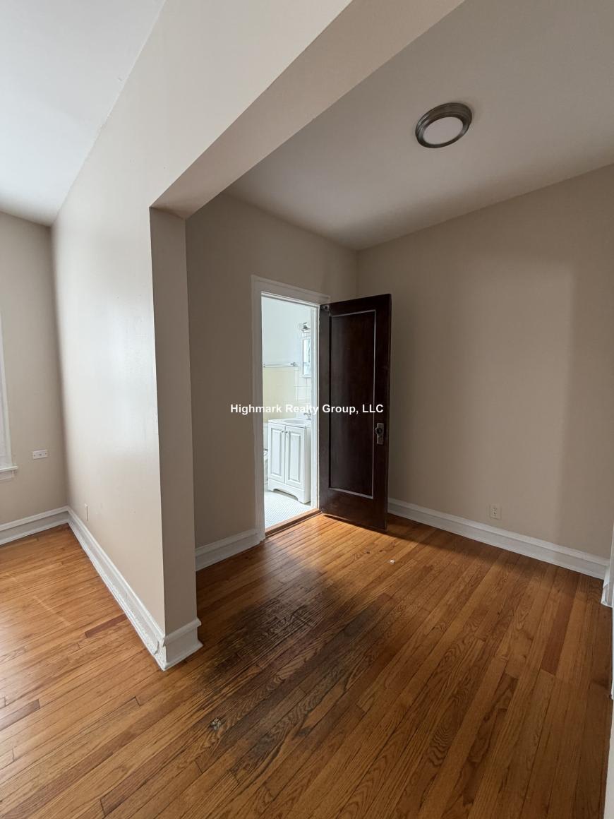 1143 West Morse Ave – photo 4