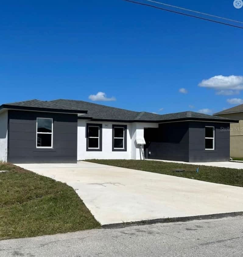 542 KILIMANJARO DR UNIT B – photo 1