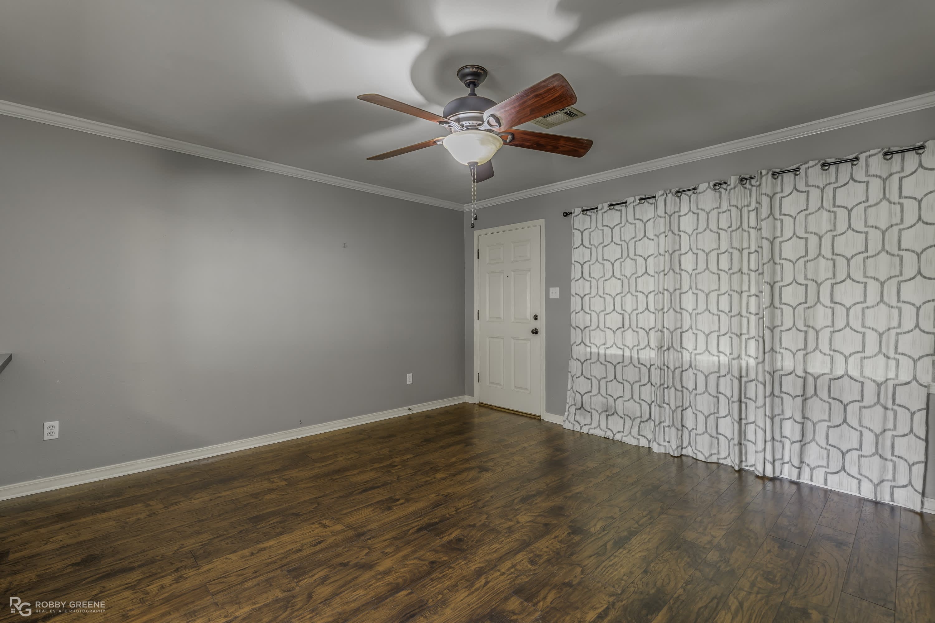 1602 San Saba Street – photo 3