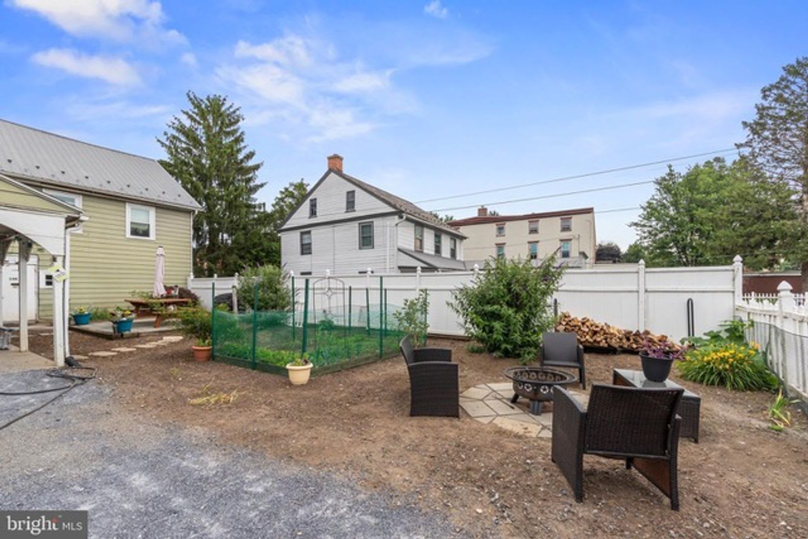 128 E Main St – photo 3