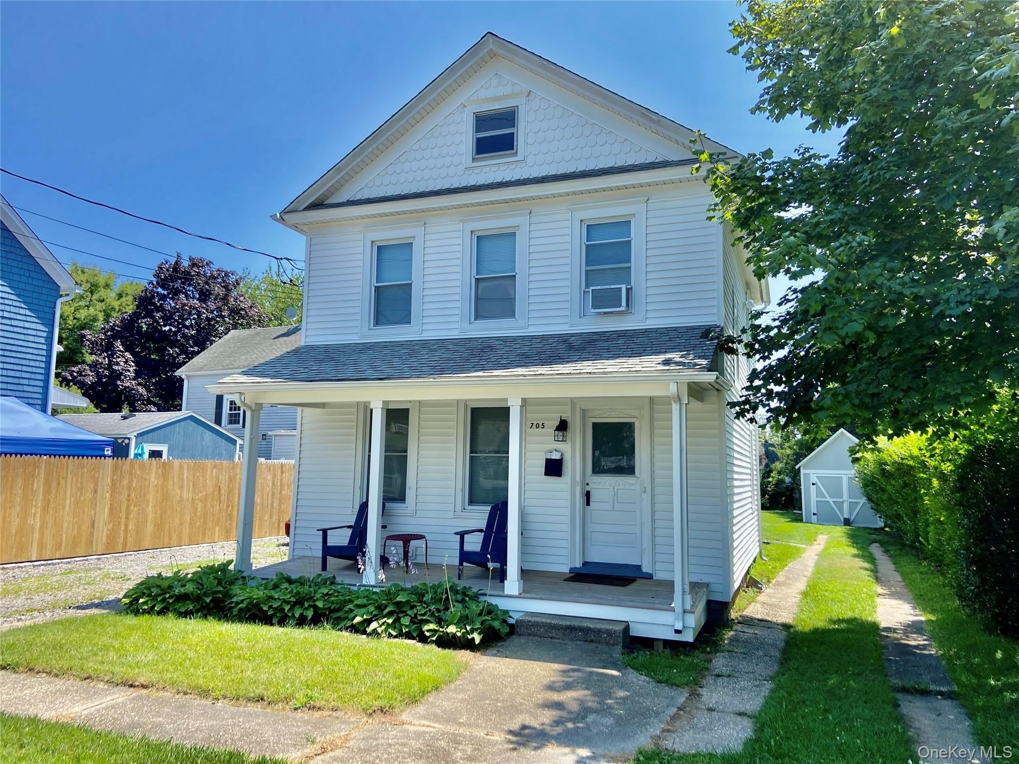 880 Wiggins Street – photo 1