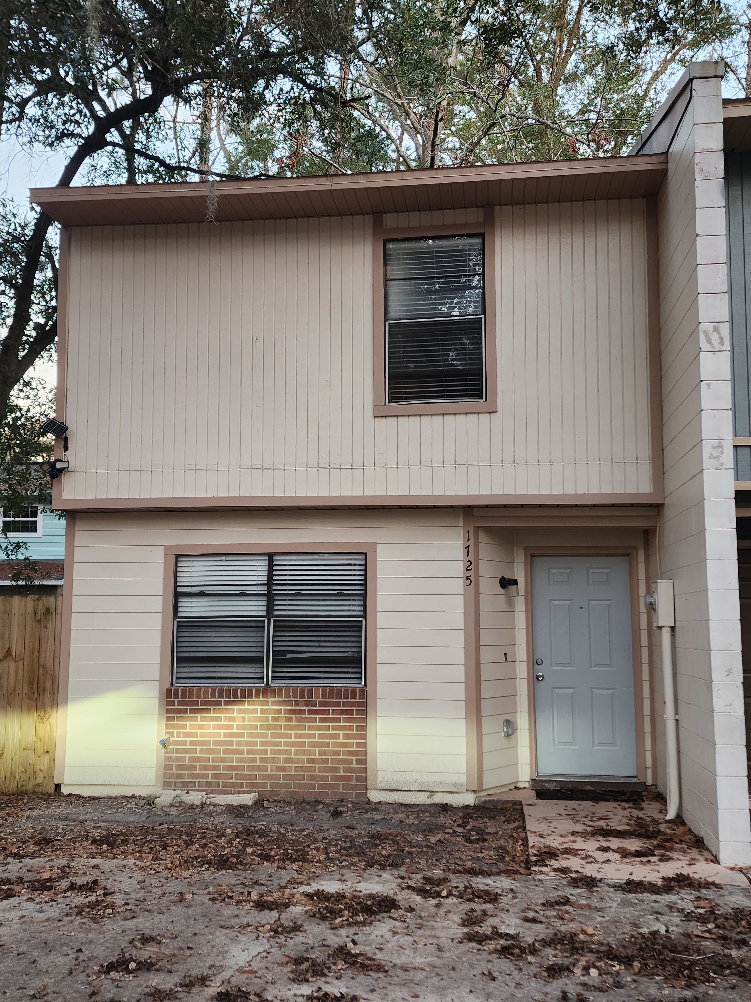 1725 Southwest 69 Way – photo 1