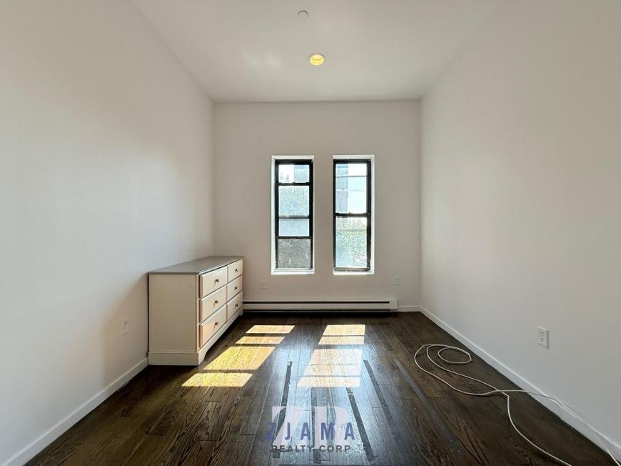 950 Nostrand Avenue – photo 4