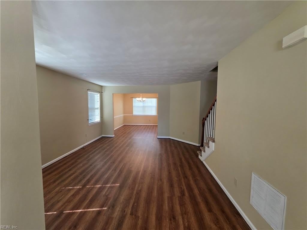1460 Berkshire Drive – photo 5