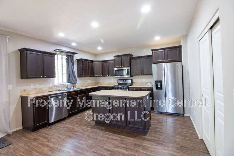 20278 Knightsbridge Place – photo 2