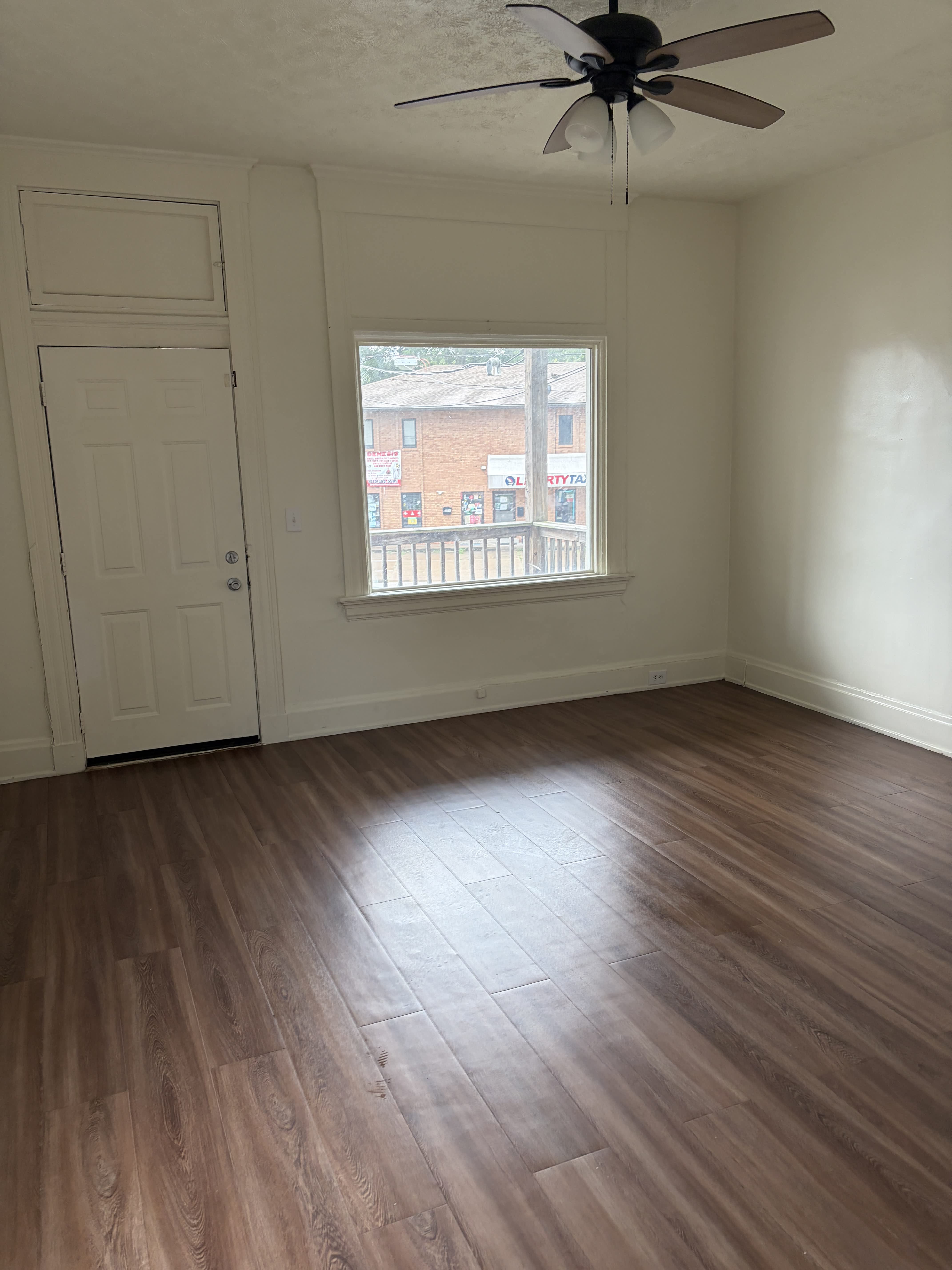 3754 Warsaw Ave – photo 1