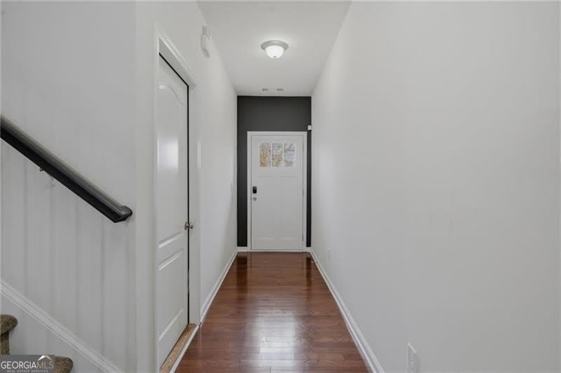 1697 Paxton Lane SW – photo 4