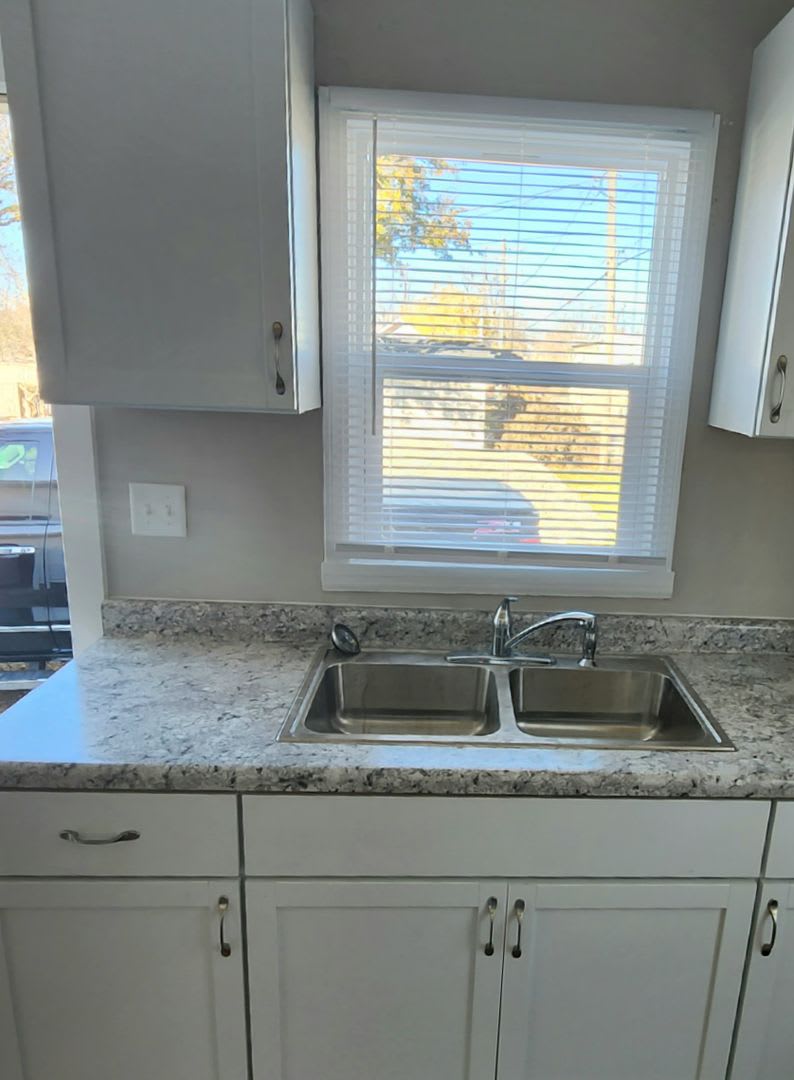 2 Bedroom House – photo 3