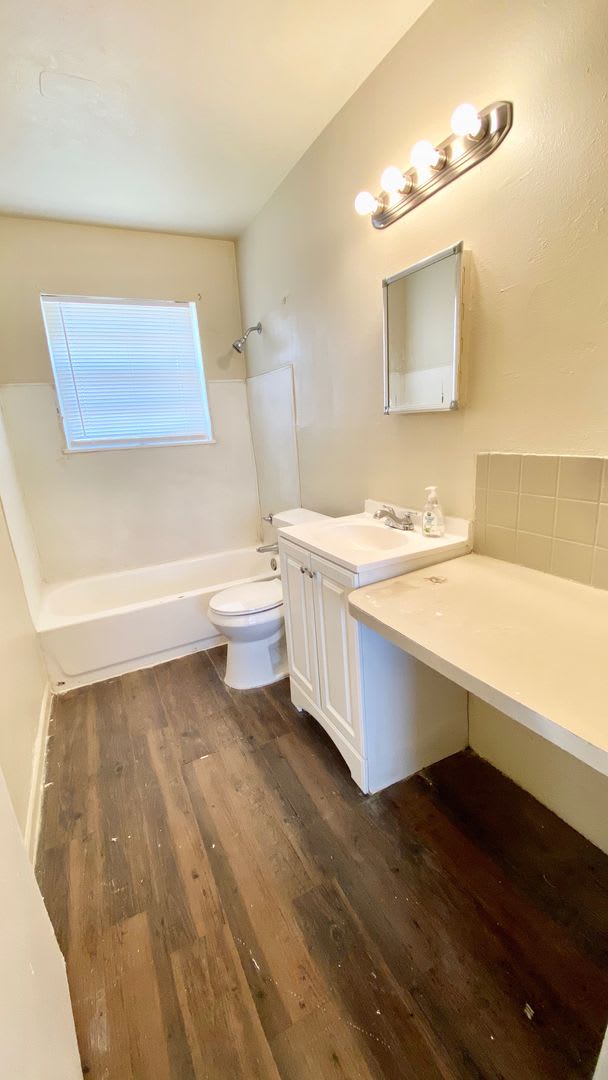 0 First Month S Rent 0 Deposit At Move In – photo 4