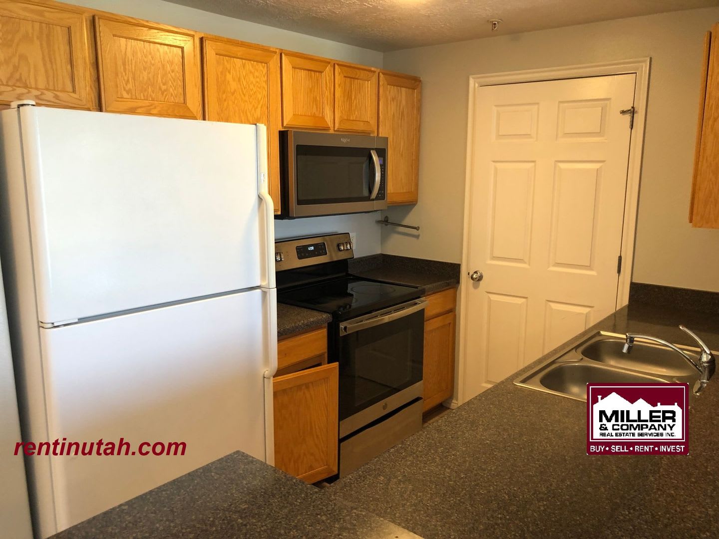 Nice Sandy Condo For Rent!! – photo 3