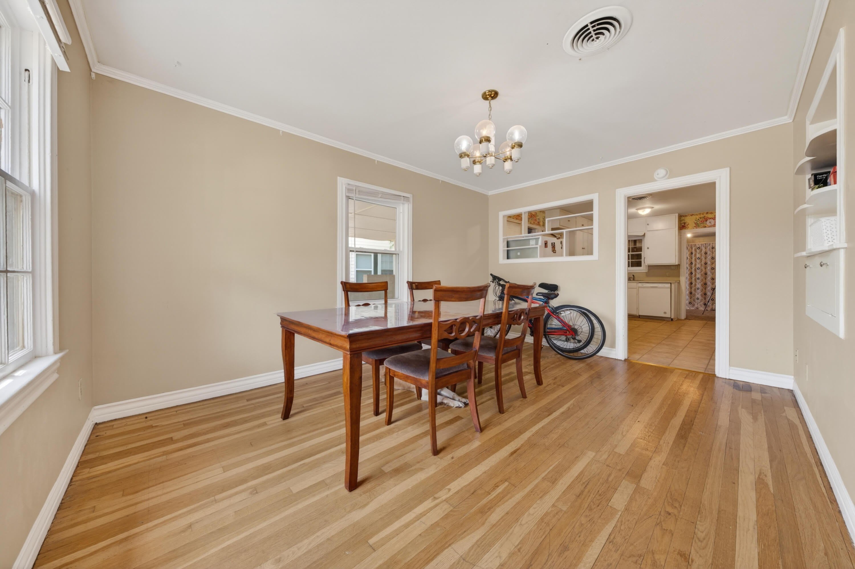 2212 22nd Street – photo 3