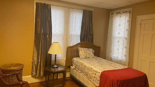 418 Western Ave – photo 1