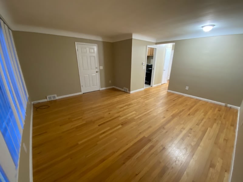 26280 Pinehurst Street – photo 4