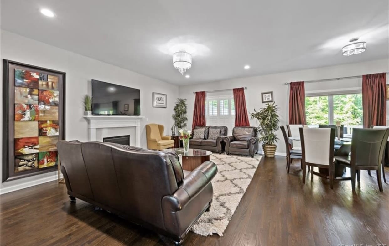 23 Old Oak Ct – photo 5