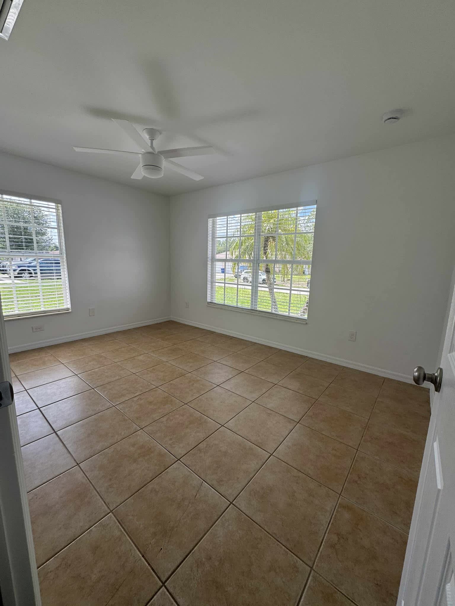 4428 29th Street Southwest – photo 2