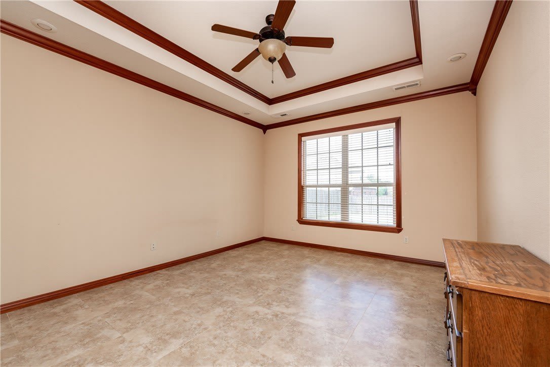 3902 SW Banbury Drive – photo 4