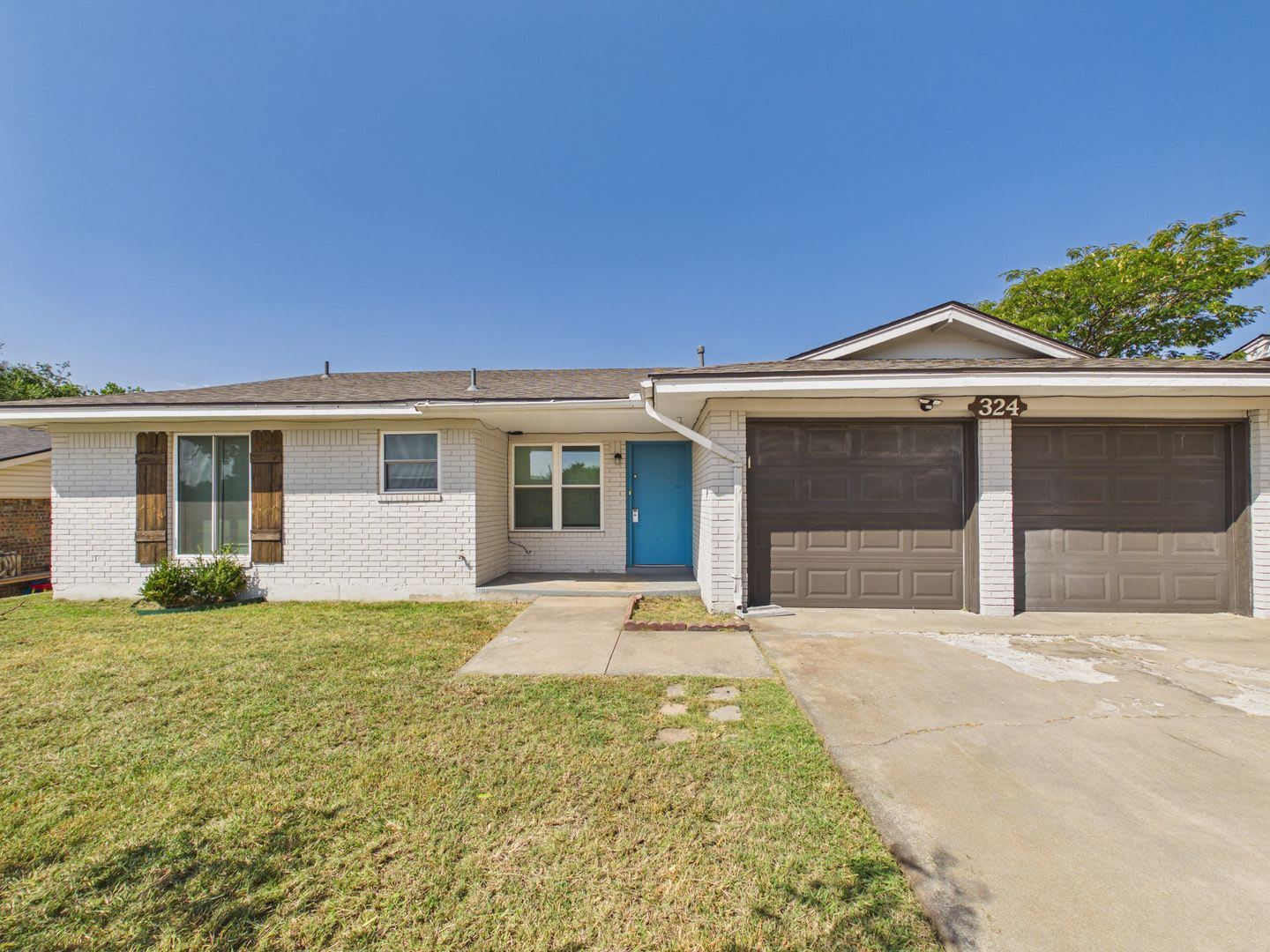 324 NW Compass – photo 2