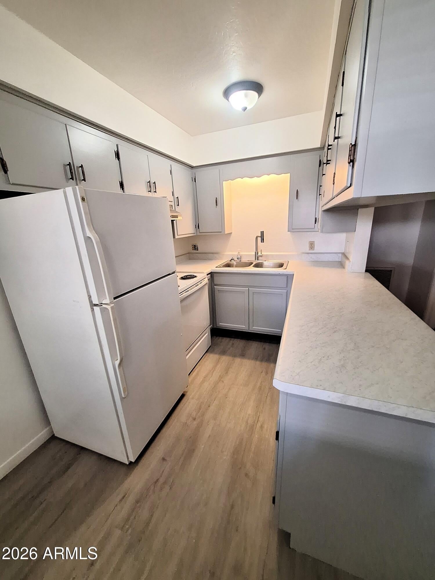 36 W PASADENA Avenue – photo 4