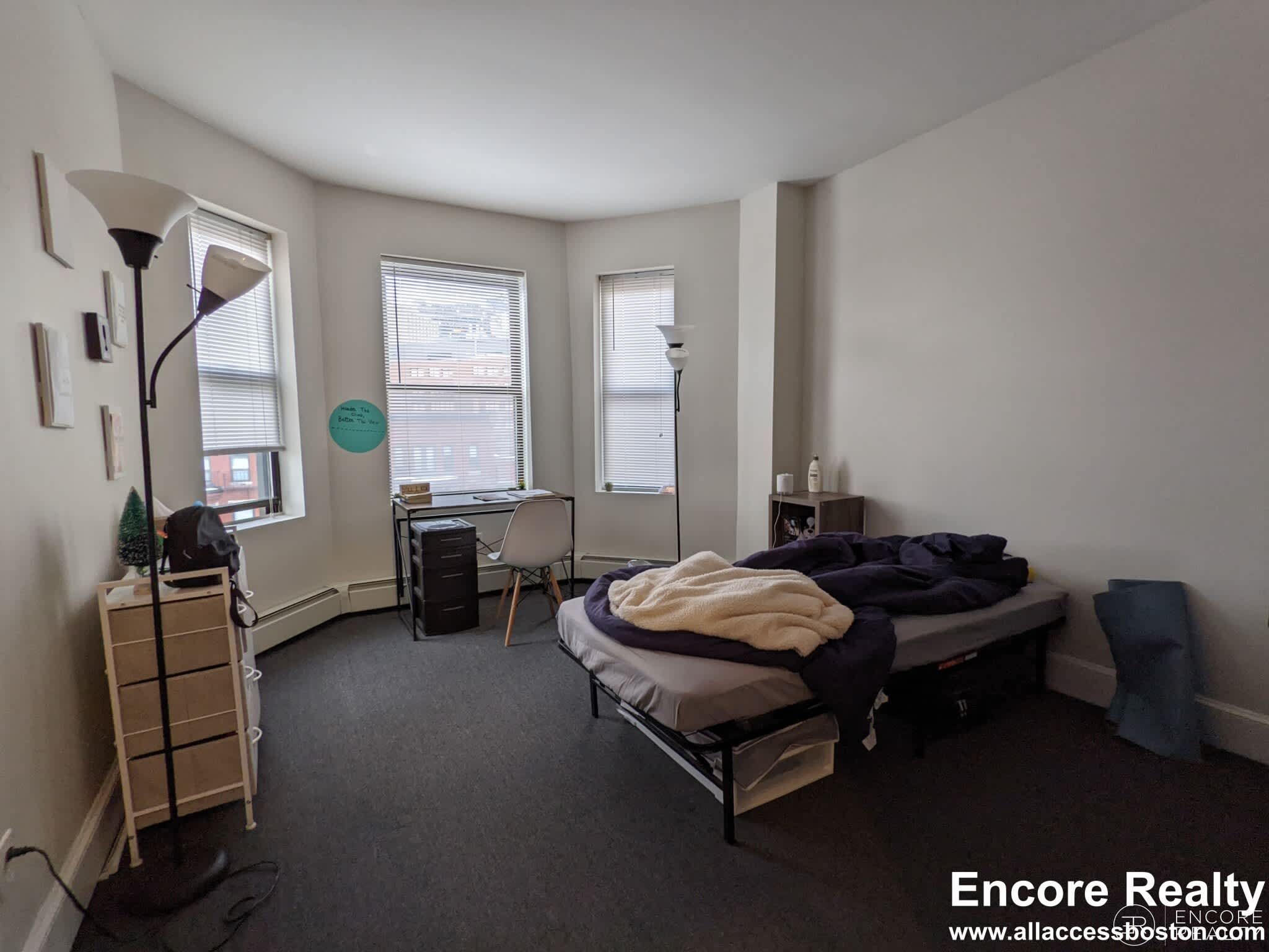 833 Beacon St – photo 5