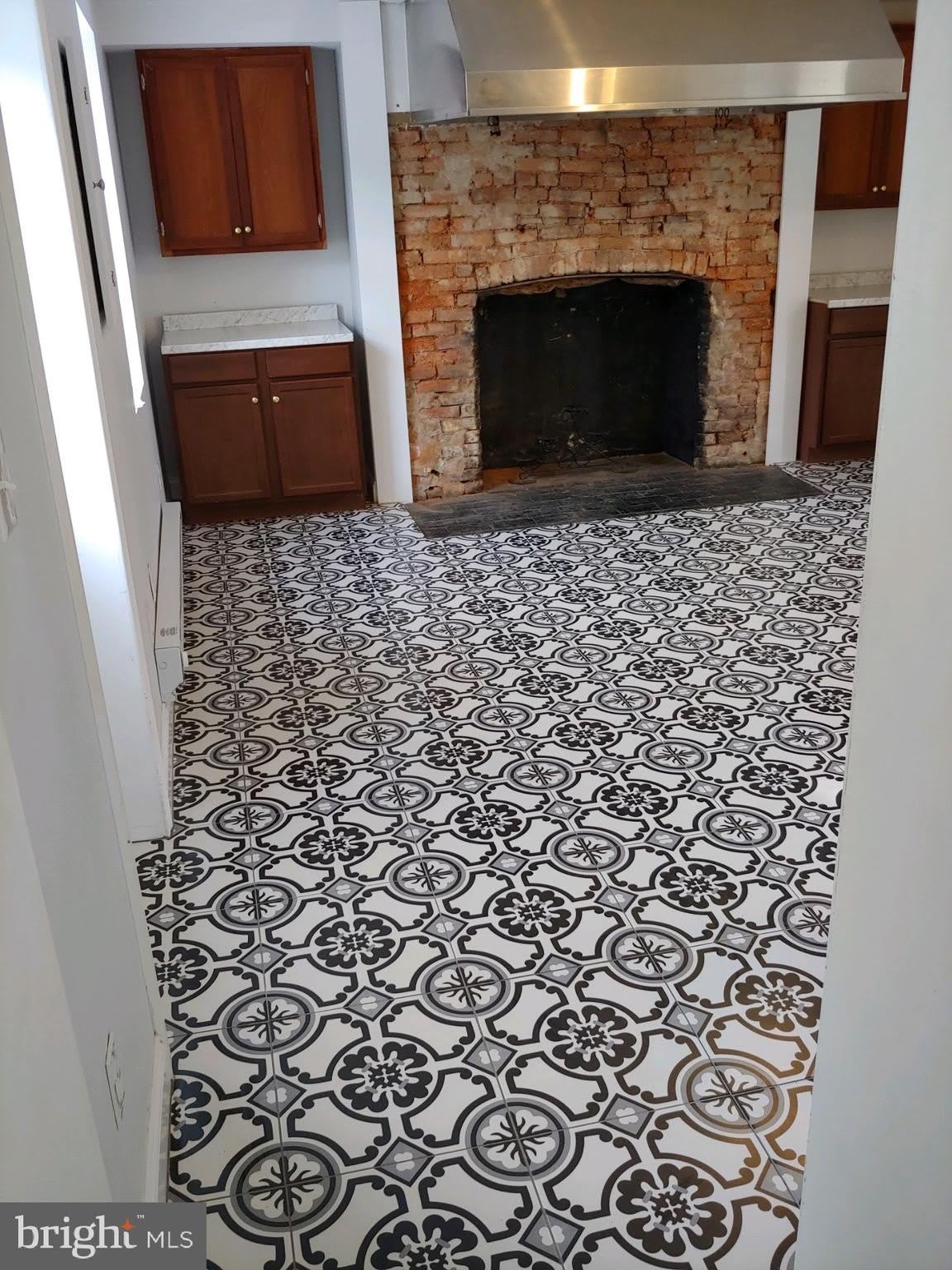 113 E Main Street – photo 5
